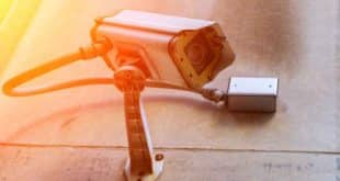 Loi sur les caméras de surveillance au travail : que dit le Code du travail ?-Pôle Documentation